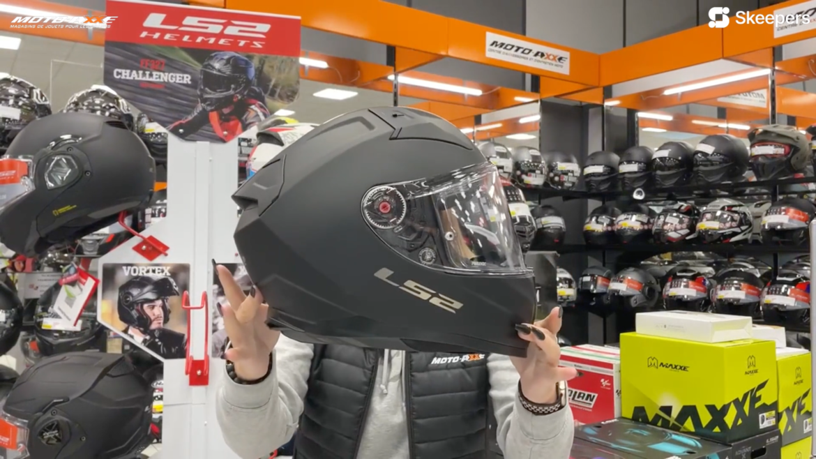 Test du casque LS2 Vector II Carbon par Léa de Maxxess Clermont-Ferrand. -  le Blog Maxxess